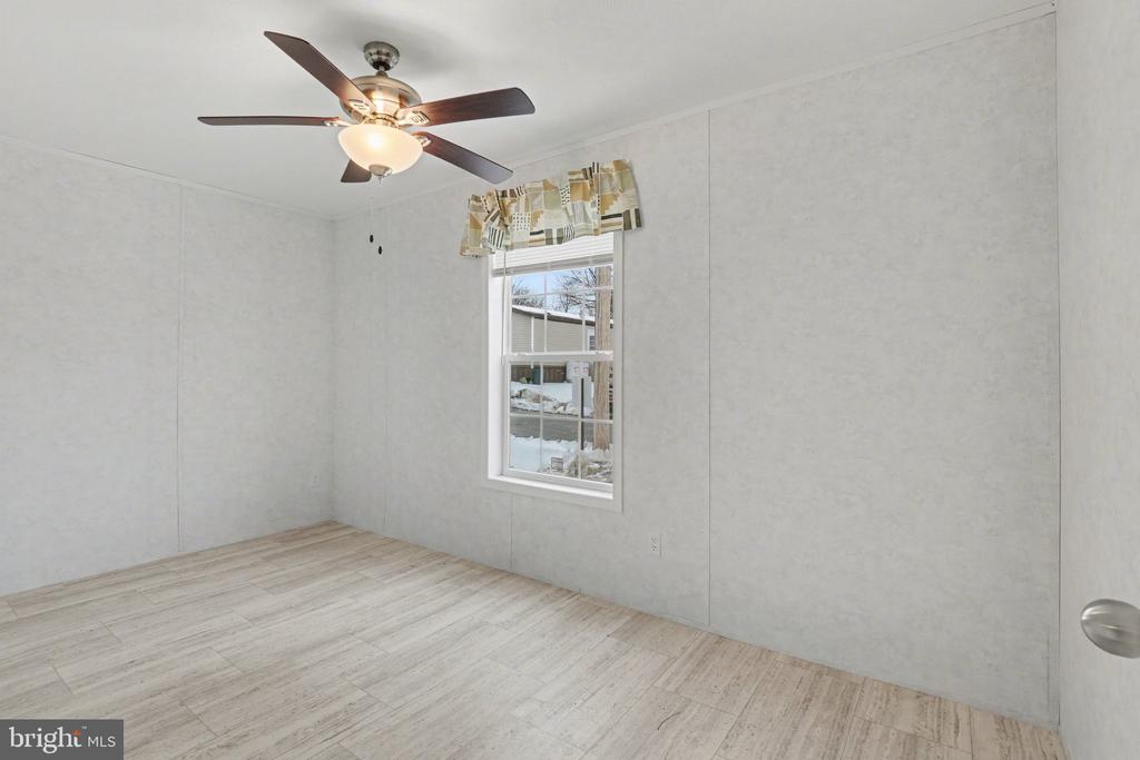 7 LEBANON VALLEY COURT
