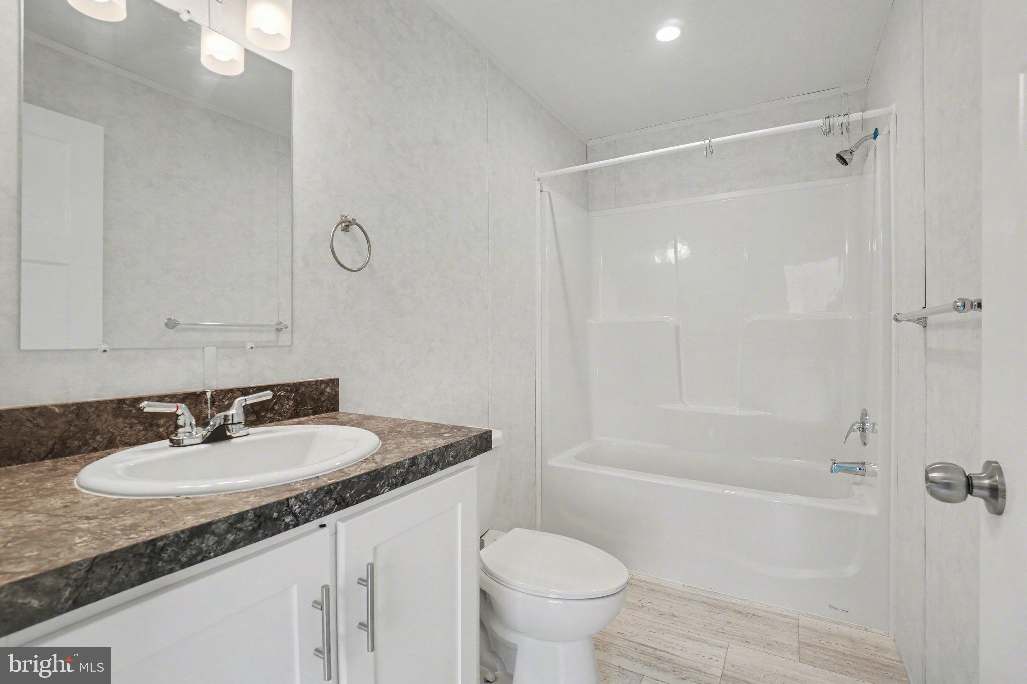 7 LEBANON VALLEY COURT