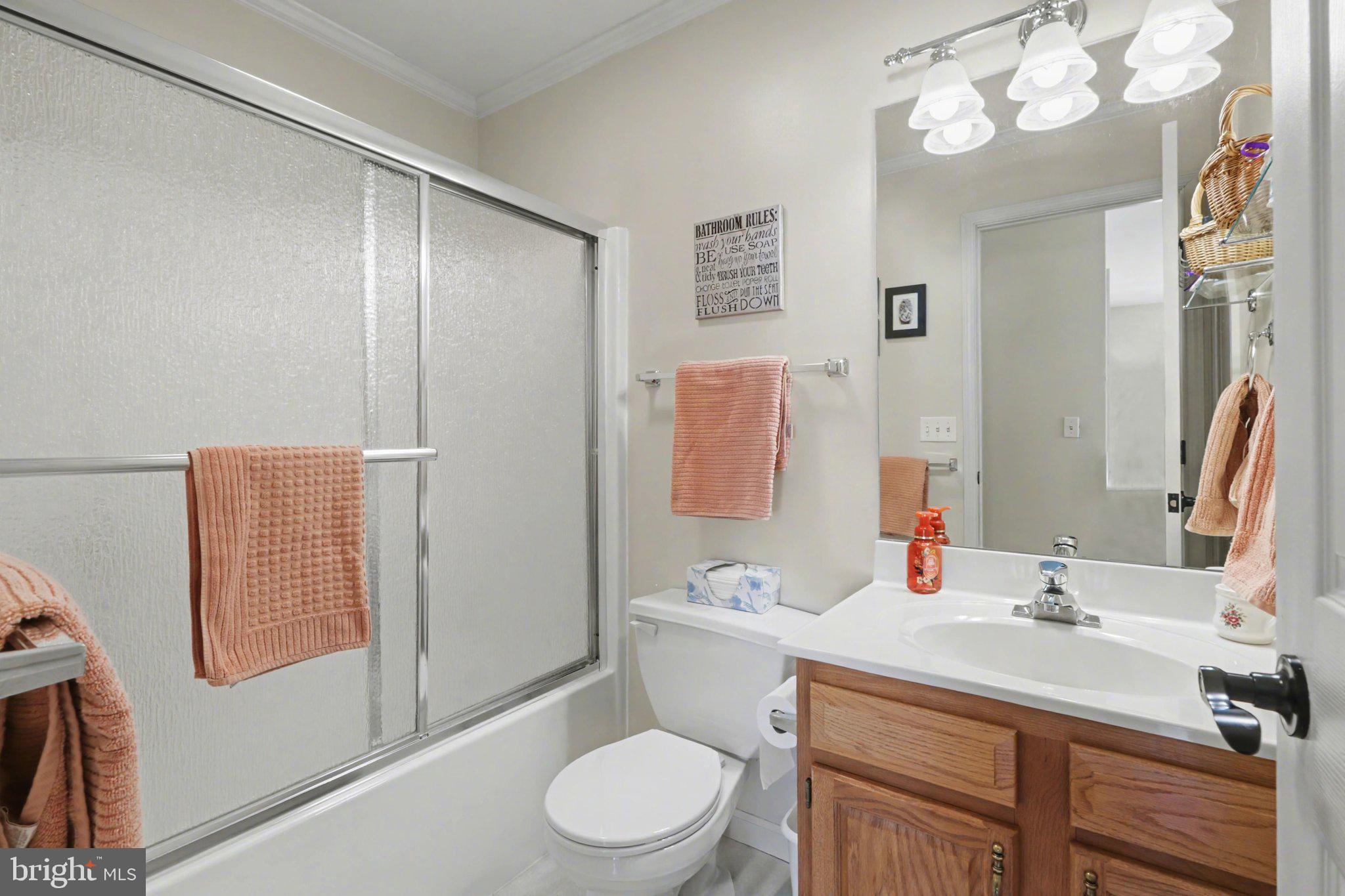 266 FARMHOUSE LN L-0058