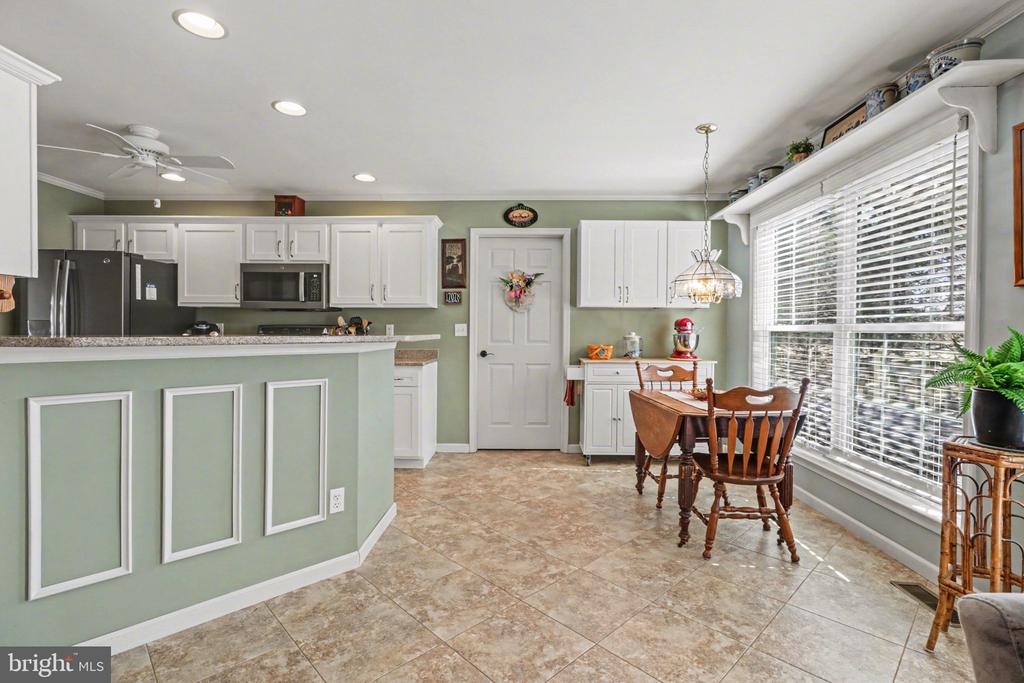 266 FARMHOUSE LN L-0058