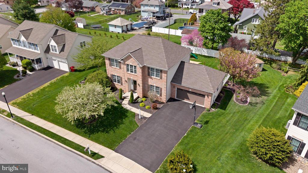 174 CHESTERFIELD DRIVE
