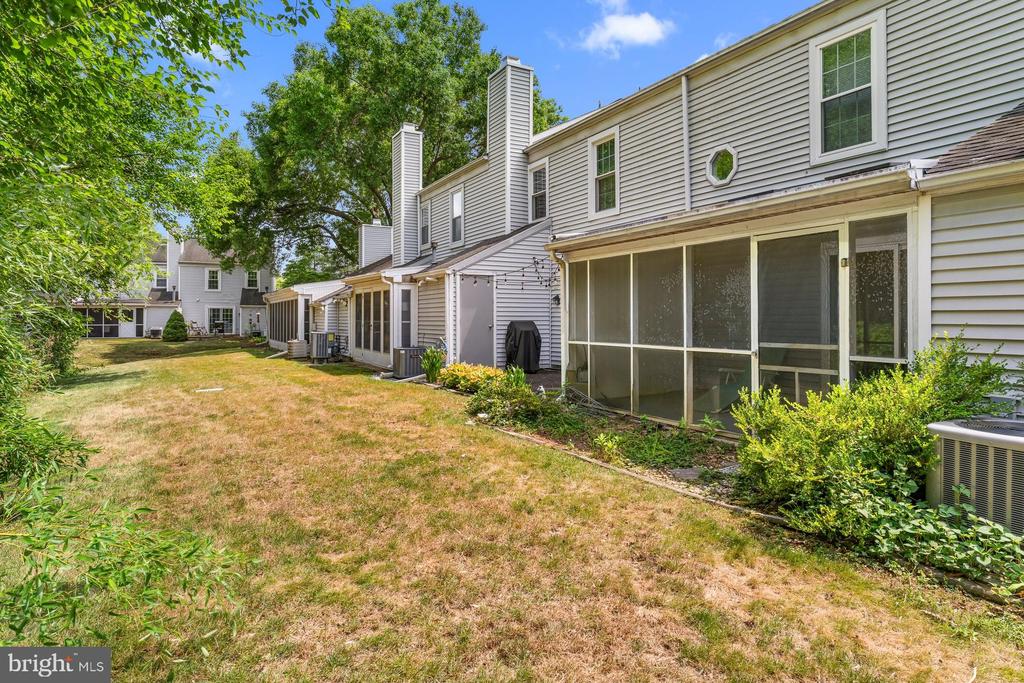 704 CAMBRIDGE CT U-0037
