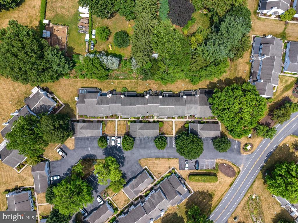 704 CAMBRIDGE CT U-0037