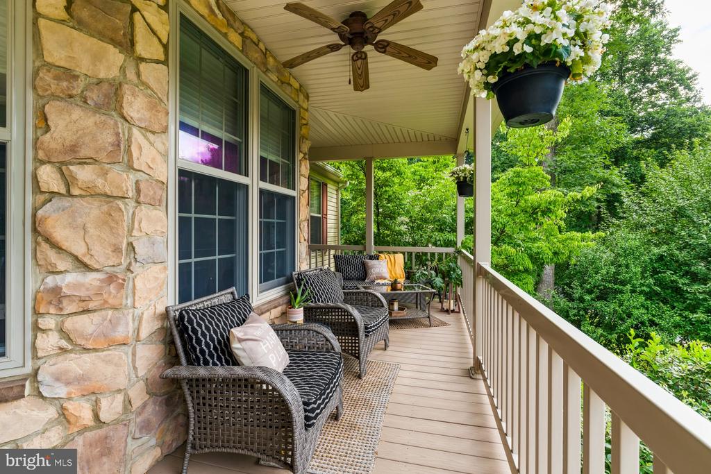 412 TIMBER BRIDGE LN