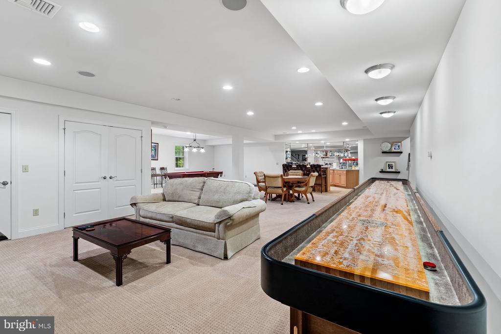 412 TIMBER BRIDGE LN