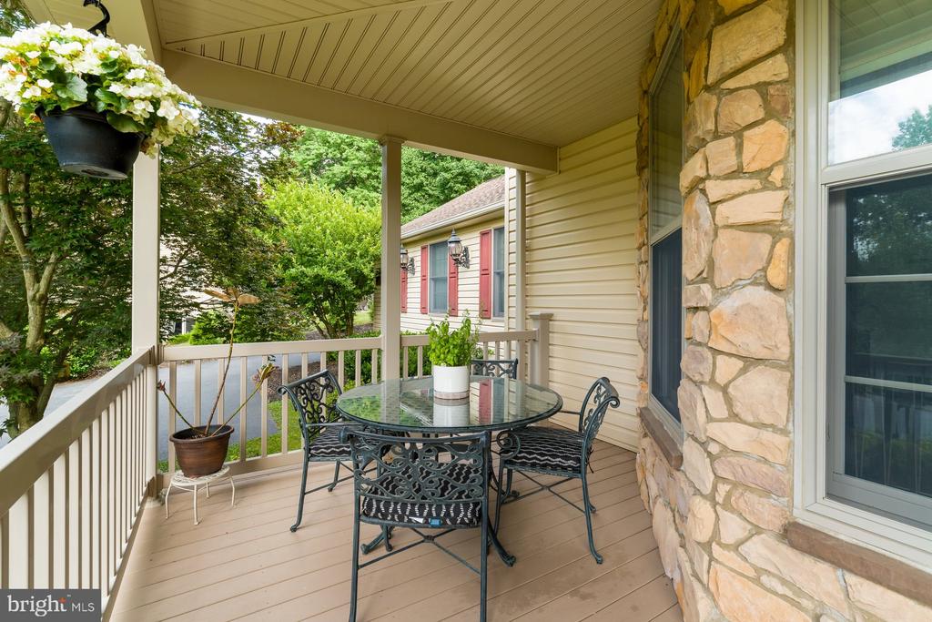 412 TIMBER BRIDGE LN