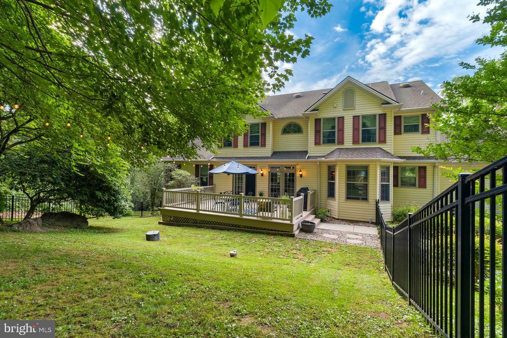 412 TIMBER BRIDGE LN