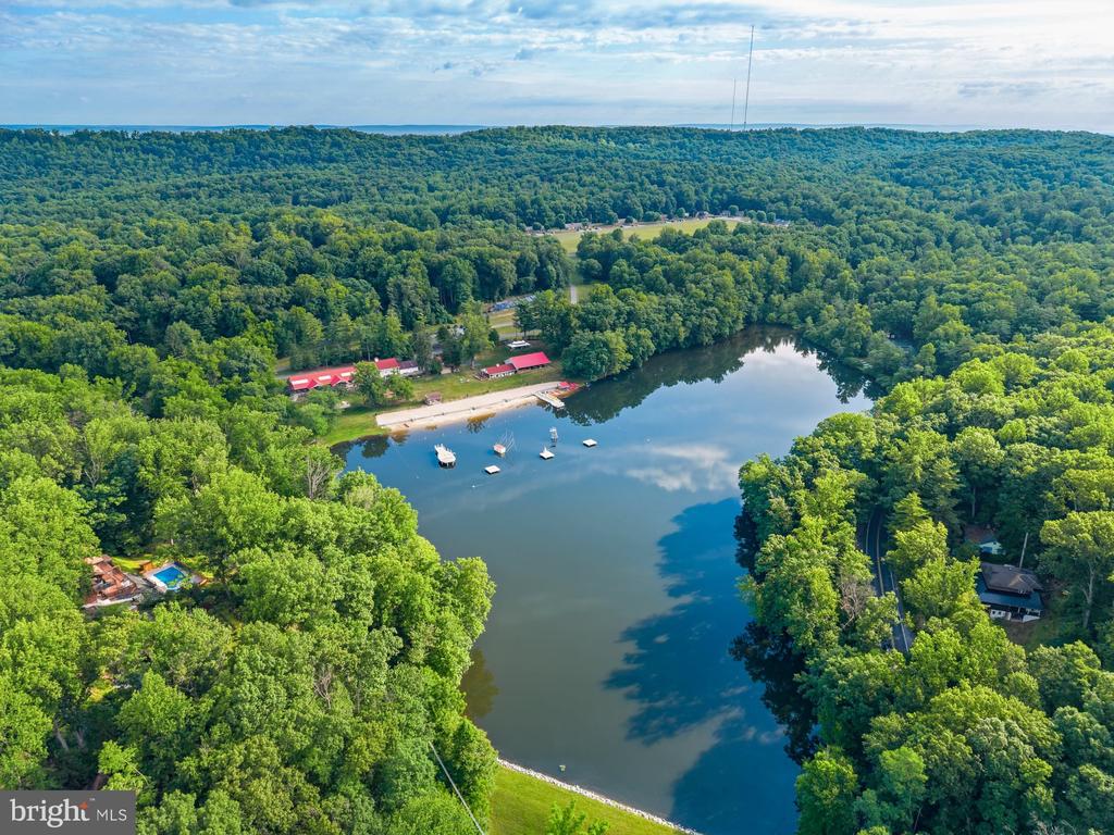 412 TIMBER BRIDGE LN
