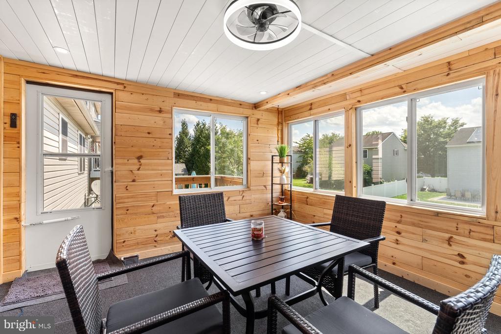 17 MAYFLOWER DRIVE
