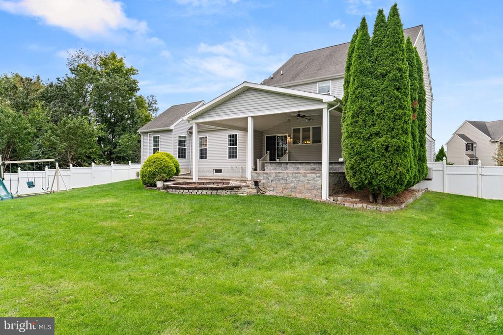 128 S THISTLEDOWN DRIVE