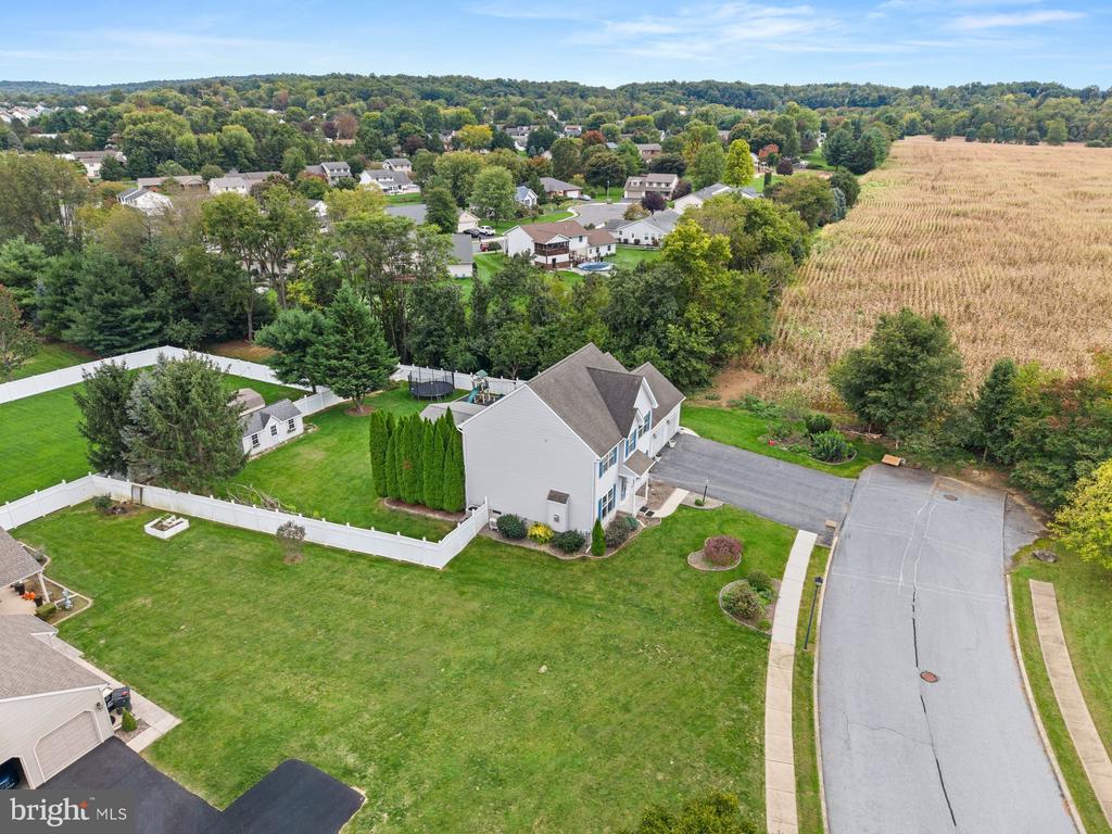 128 S THISTLEDOWN DRIVE