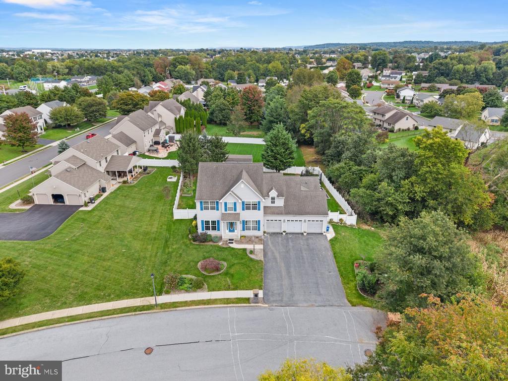 128 S THISTLEDOWN DRIVE