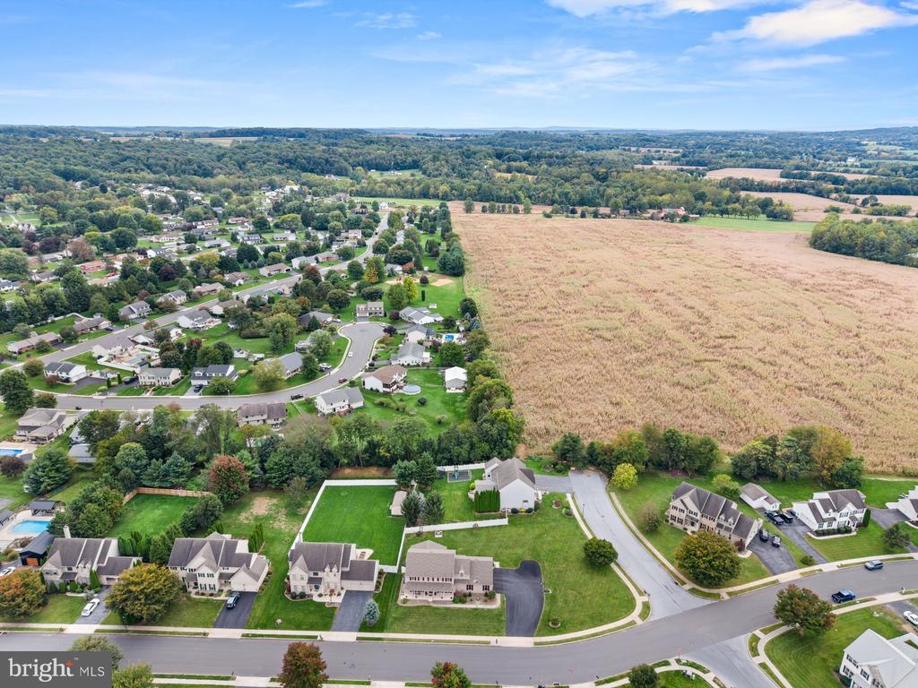 128 S THISTLEDOWN DRIVE