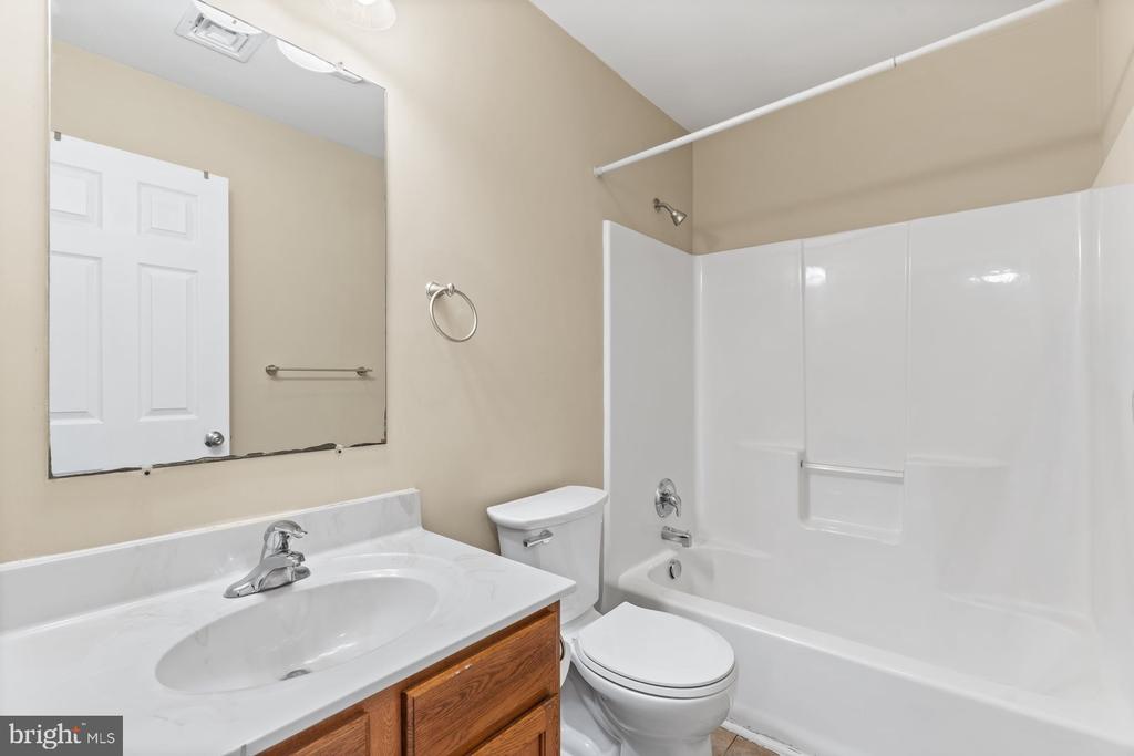 128 S THISTLEDOWN DRIVE