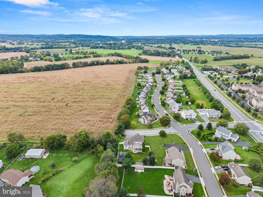 128 S THISTLEDOWN DRIVE