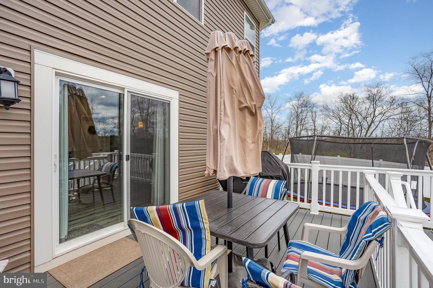 10 Beech Ridge Ln