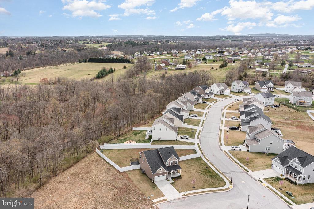 10 Beech Ridge Ln
