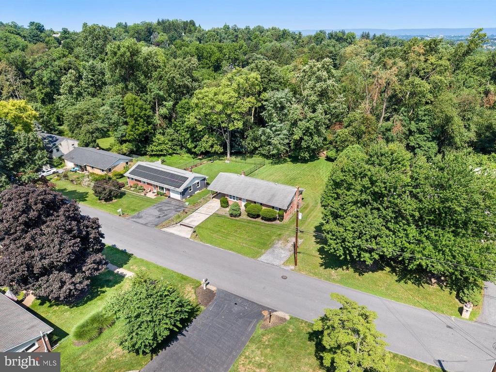 222 OAK KNOLL ROAD