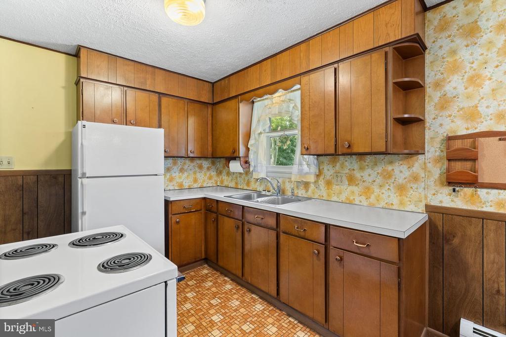 222 OAK KNOLL ROAD