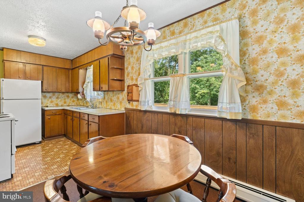 222 OAK KNOLL ROAD