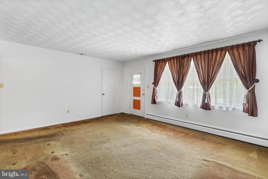 222 OAK KNOLL ROAD