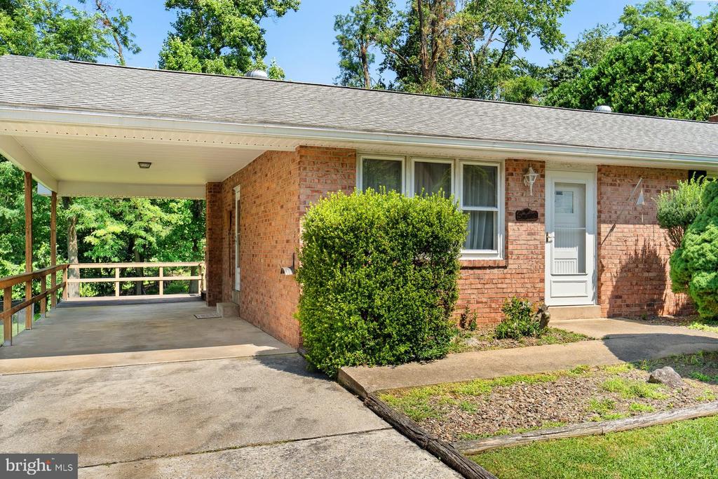222 OAK KNOLL ROAD