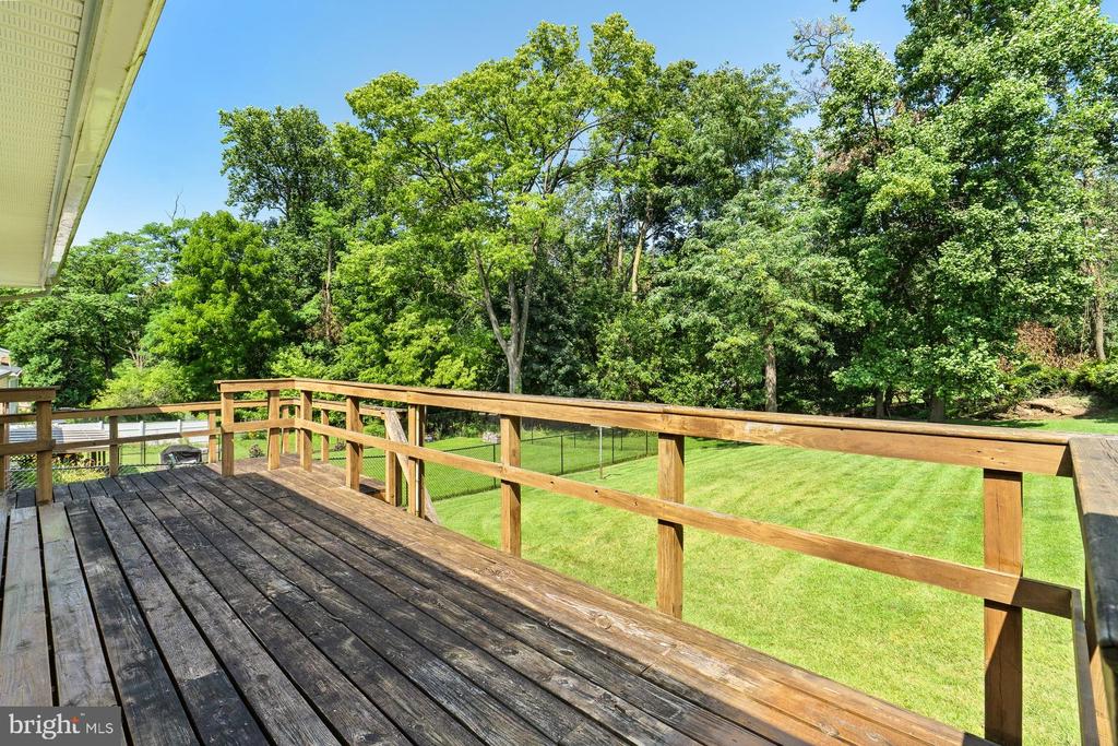 222 OAK KNOLL ROAD