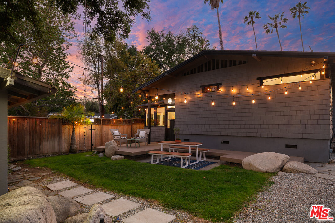 1738 Bellford Ave