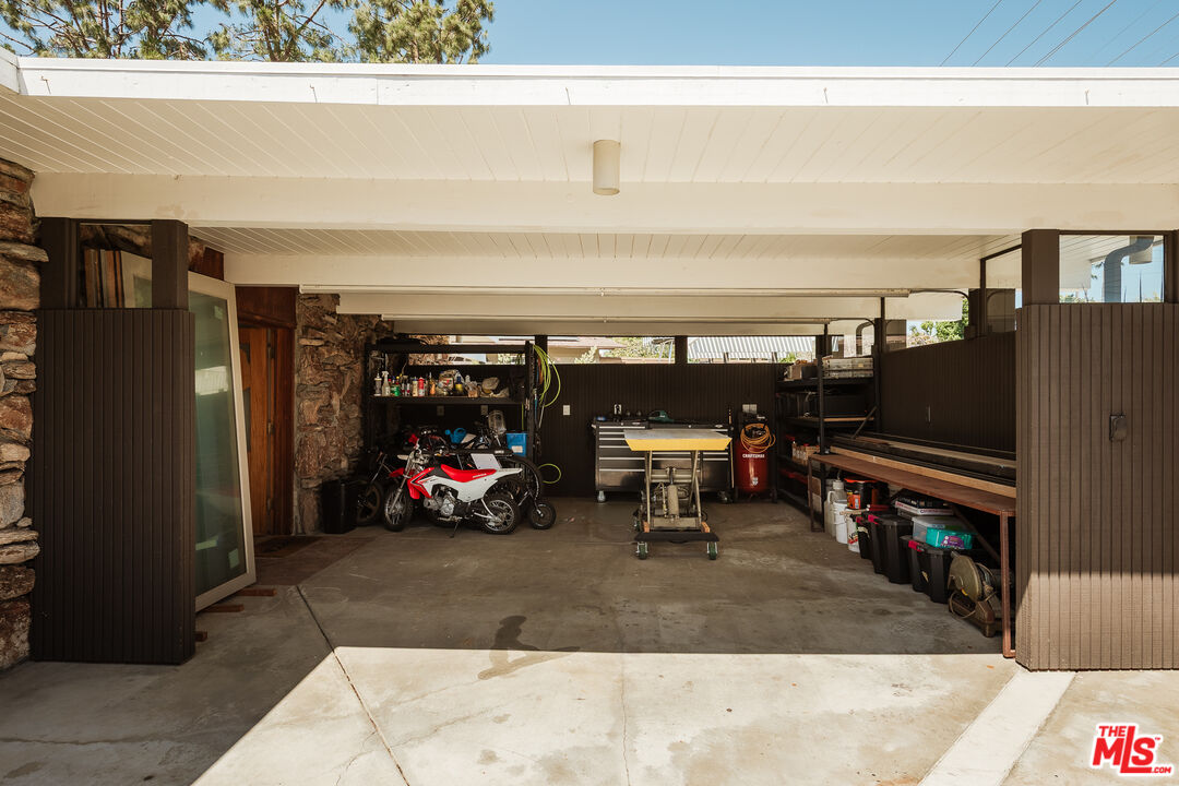 26591 Via California