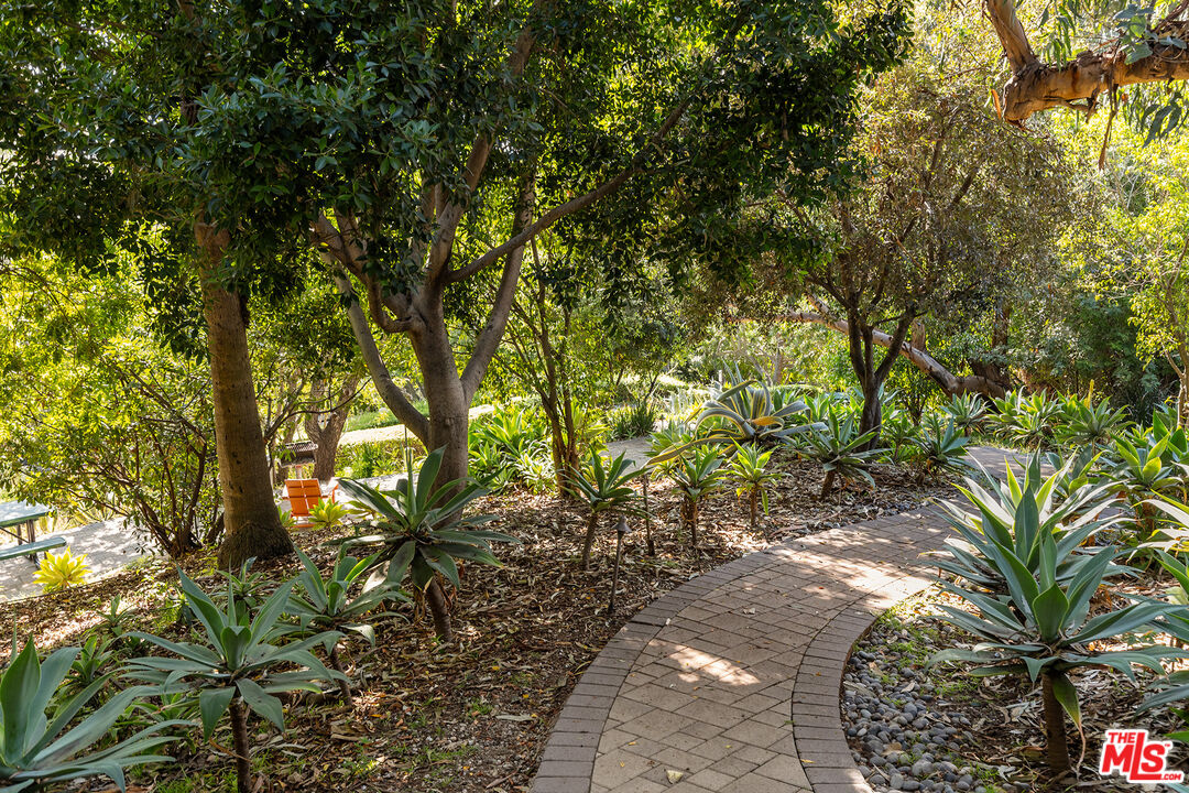 2018 Griffith Park Blvd Unit: 318