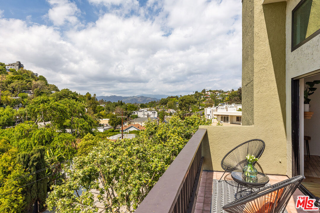 2018 Griffith Park Blvd Unit: 318