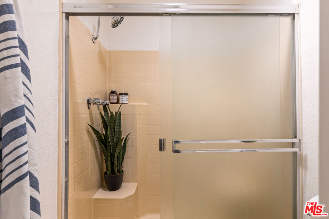 2018 Griffith Park Blvd Unit: 318