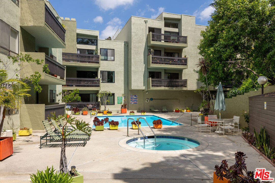 2018 Griffith Park Blvd Unit: 318