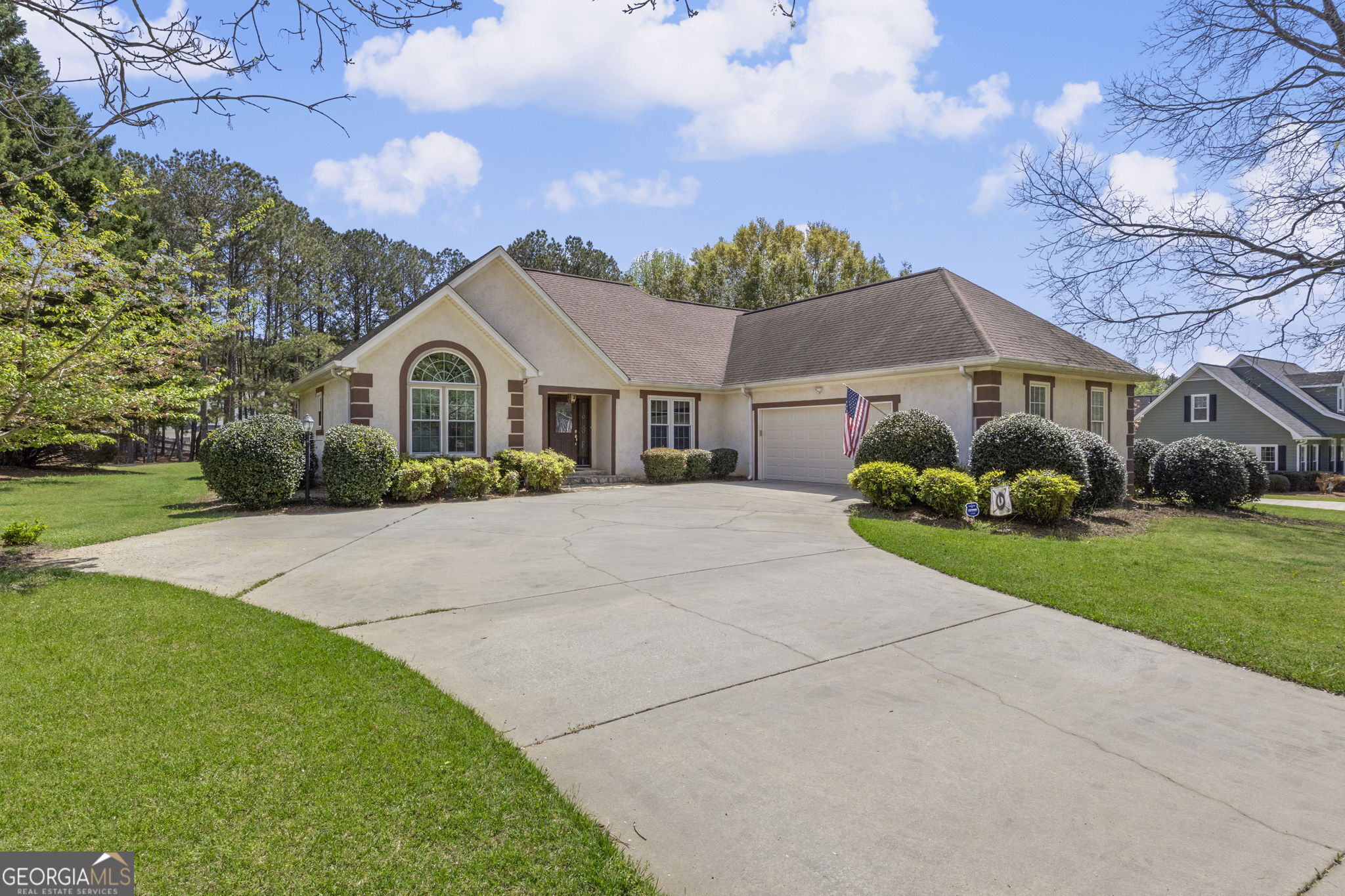 56 Shilling Way