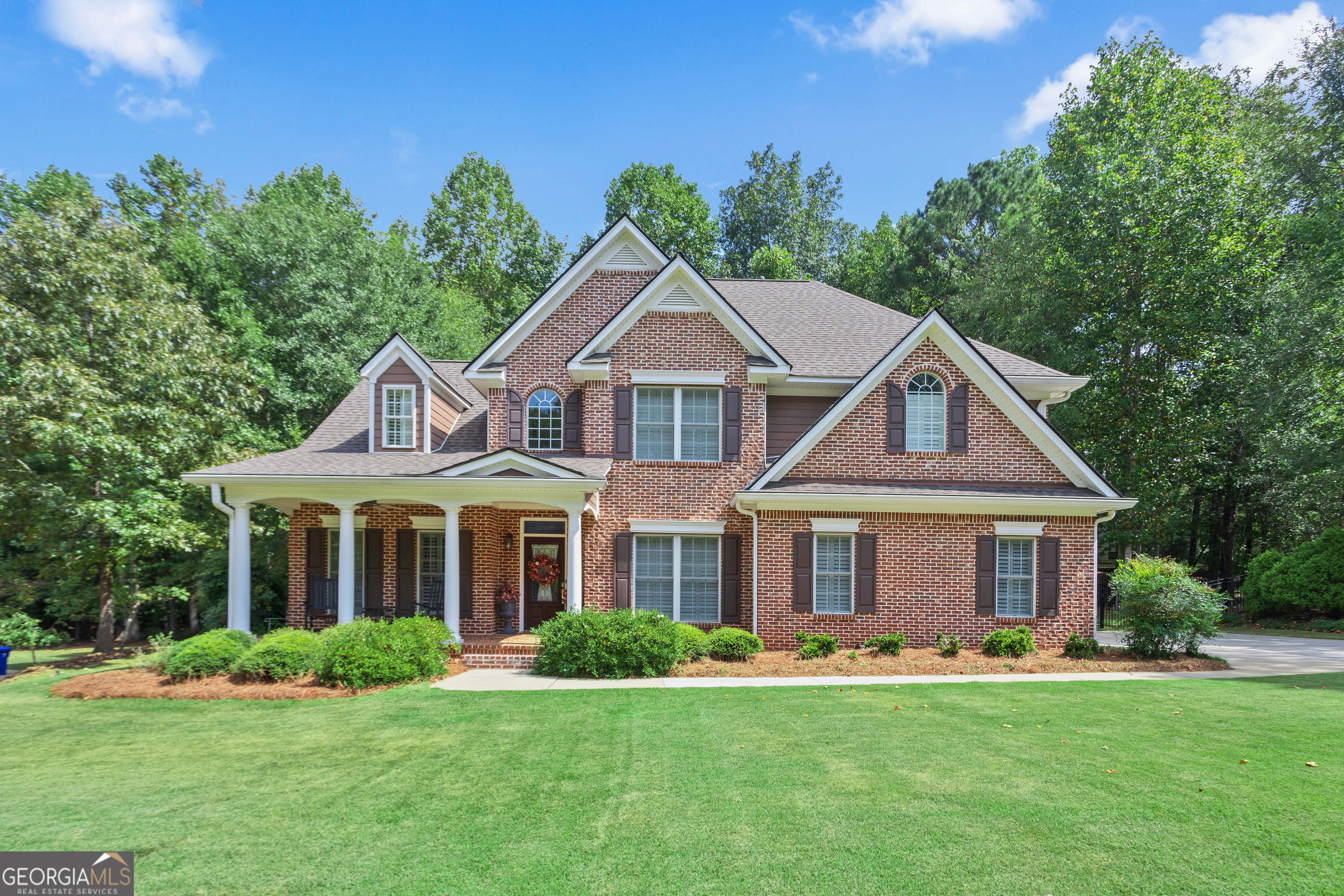330 Peninsula Drive