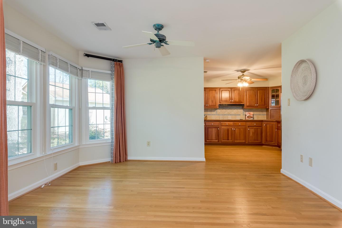 948 Shadewater Way
