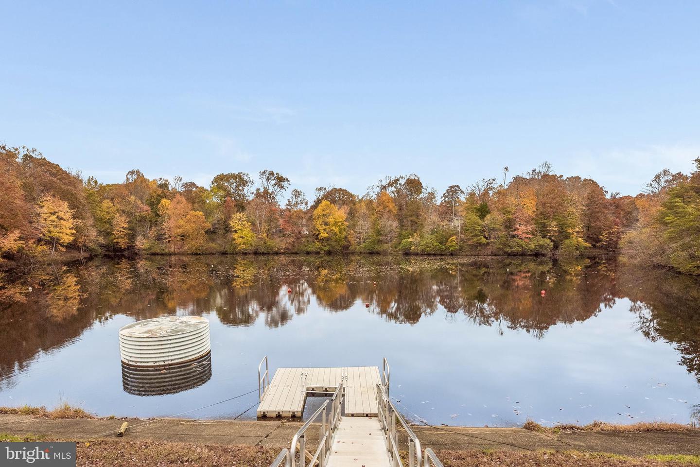 948 Shadewater Way