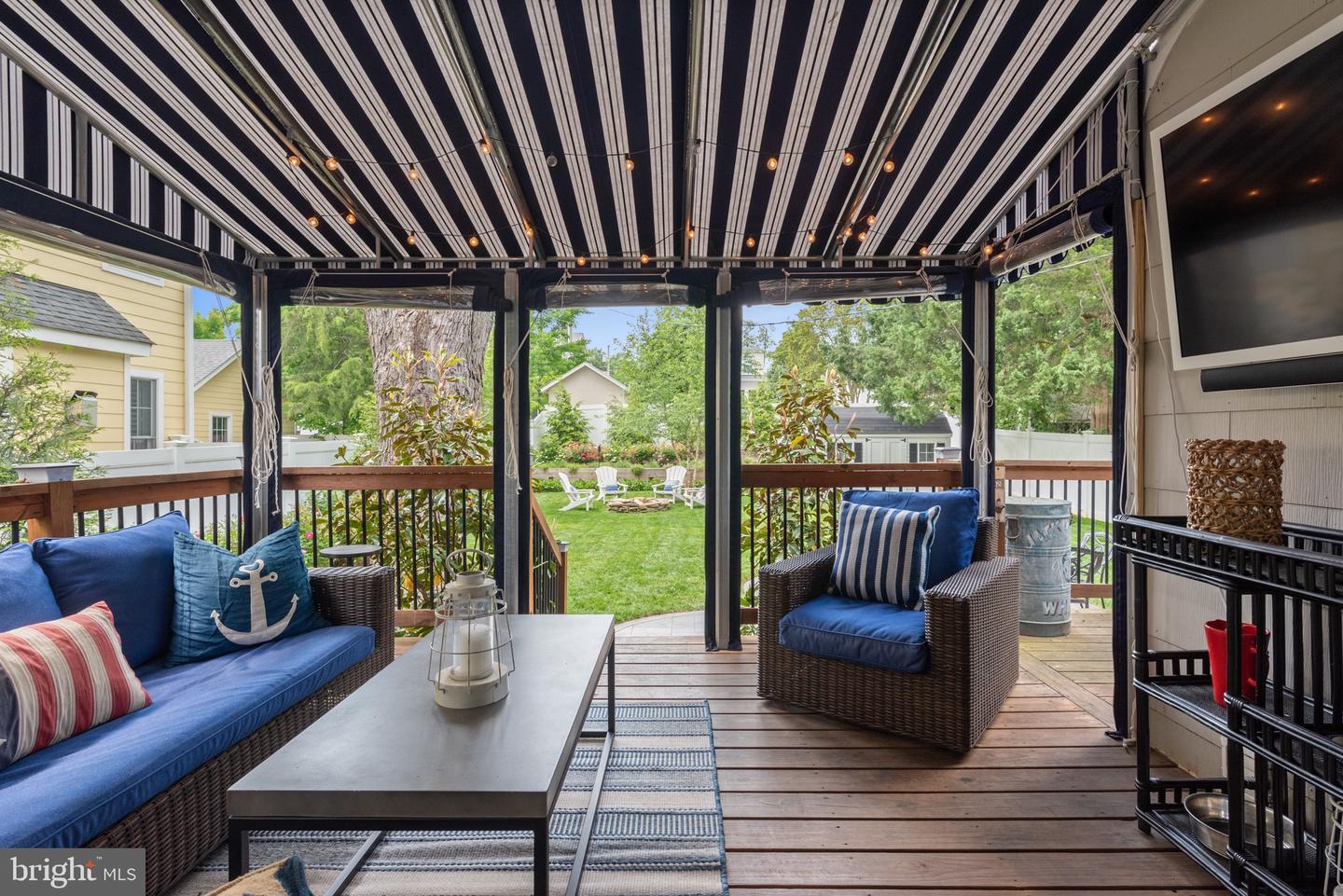 110 Granada Ave