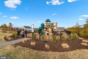 2788 Golden Aster Pl
