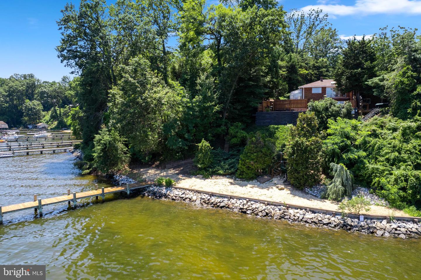 1027 Park Rd