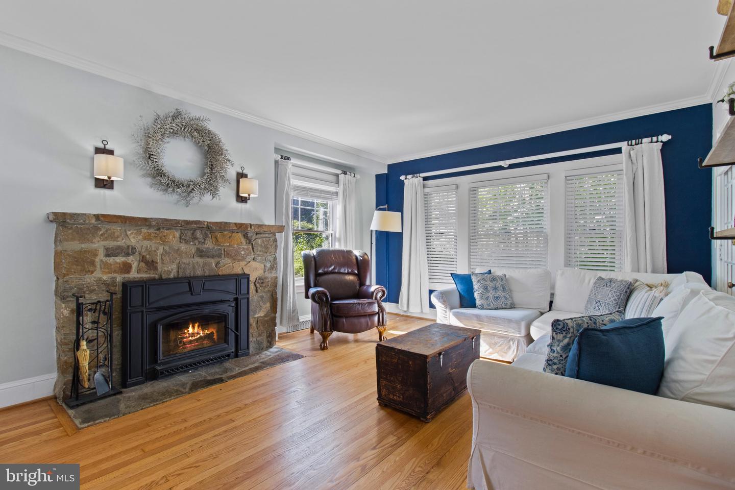 17 N Cherry Grove Ave