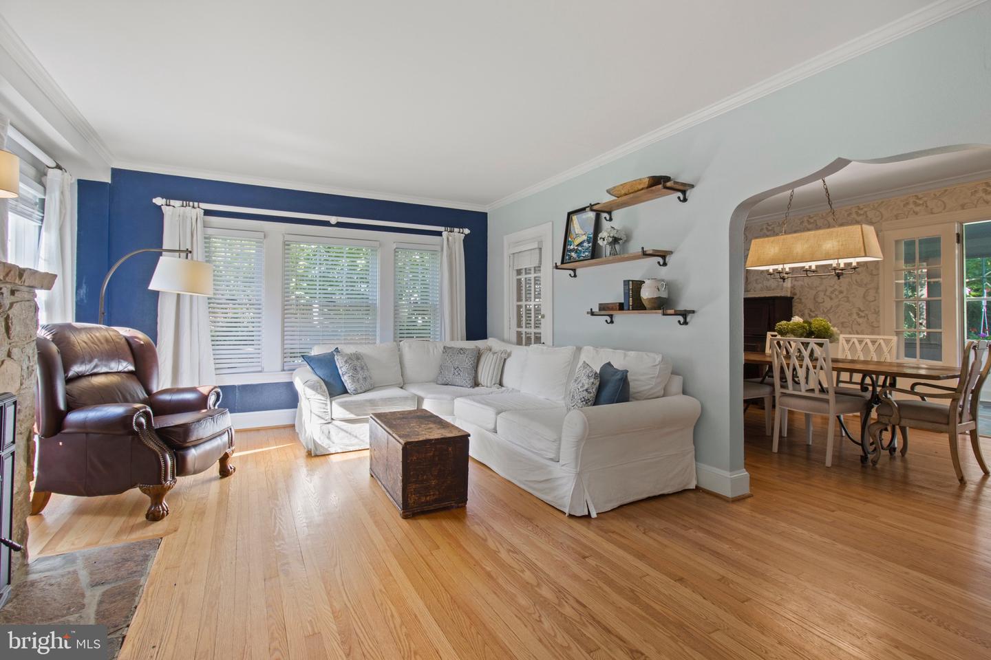 17 N Cherry Grove Ave