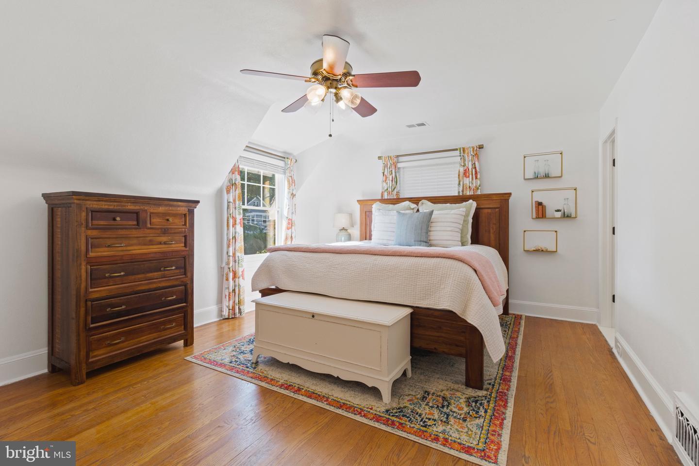 17 N Cherry Grove Ave