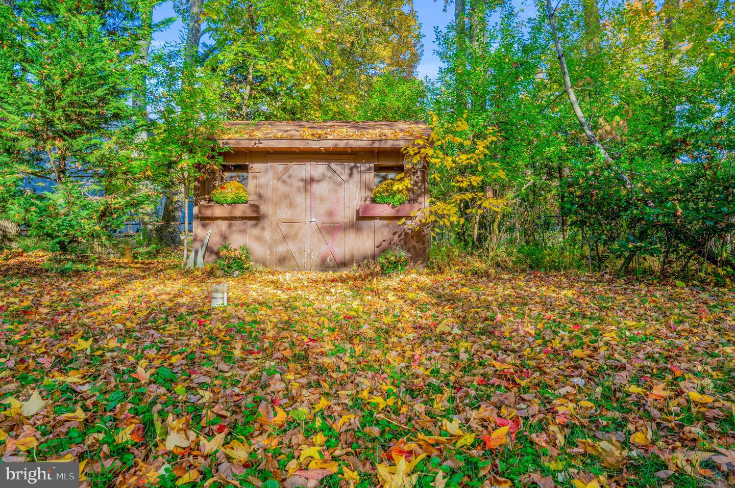 115 Lake View Dr