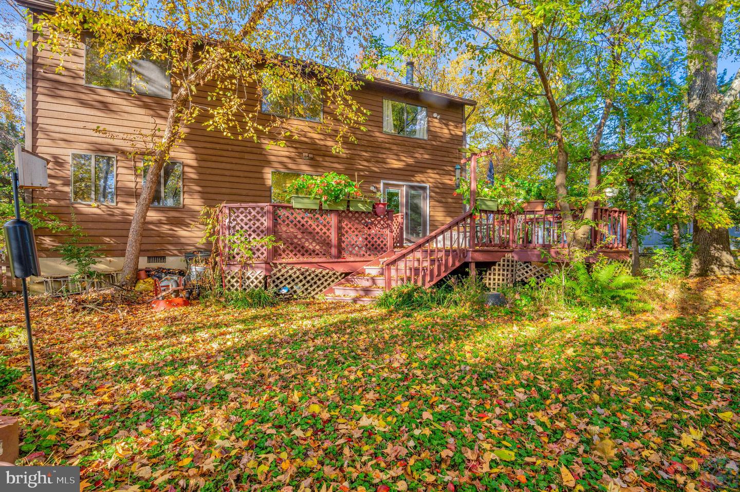115 Lake View Dr