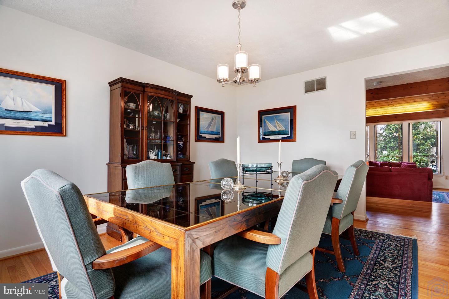 115 Lake View Dr