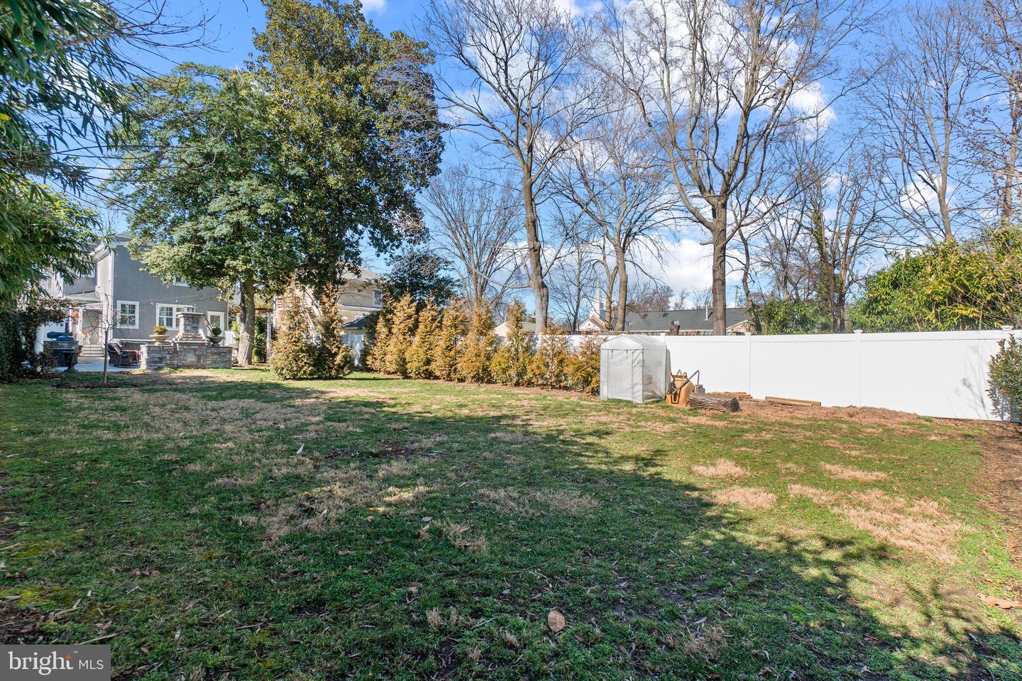 11 McKendree Ave