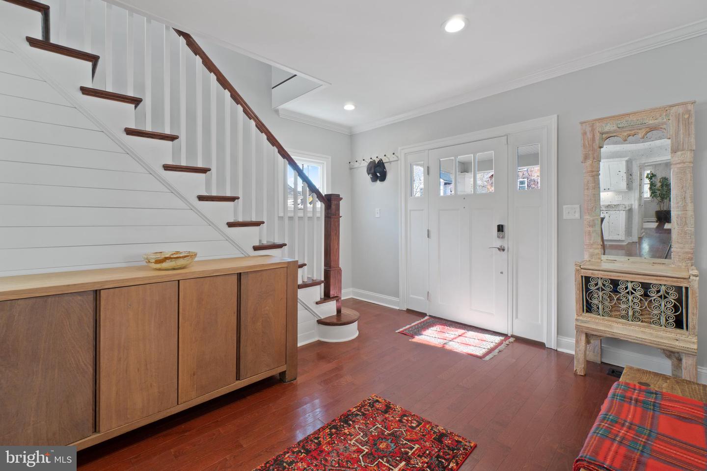 11 McKendree Ave