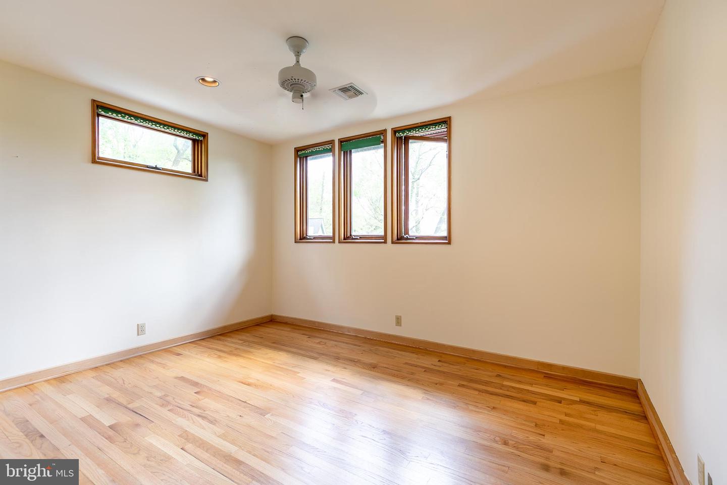 1432 Ravine Way