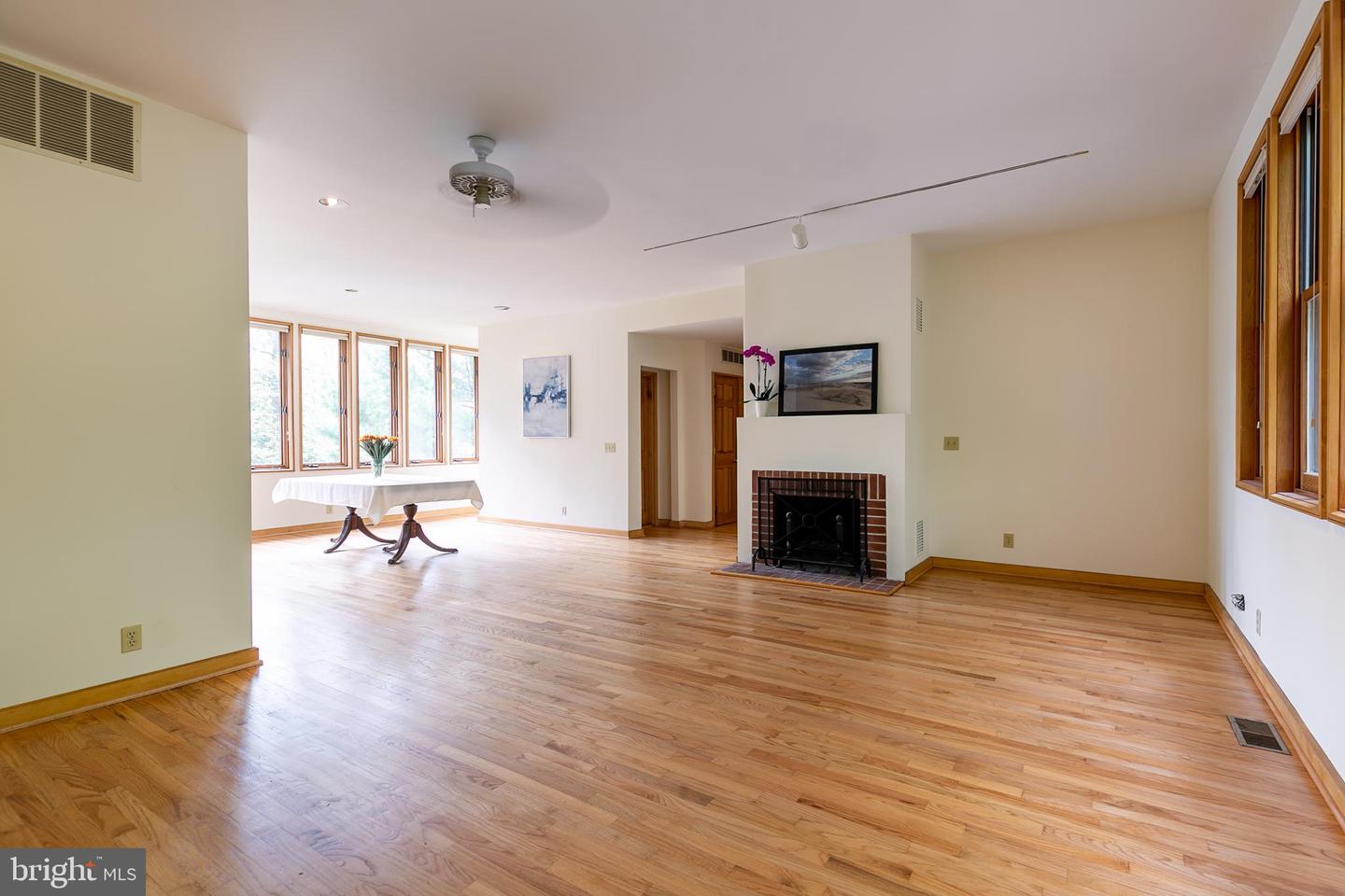 1432 Ravine Way